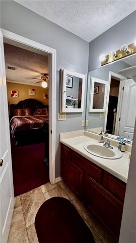 1109 Mockingbird, Siloam Springs, AR 72761