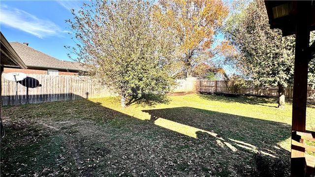 1109 Mockingbird, Siloam Springs, AR 72761