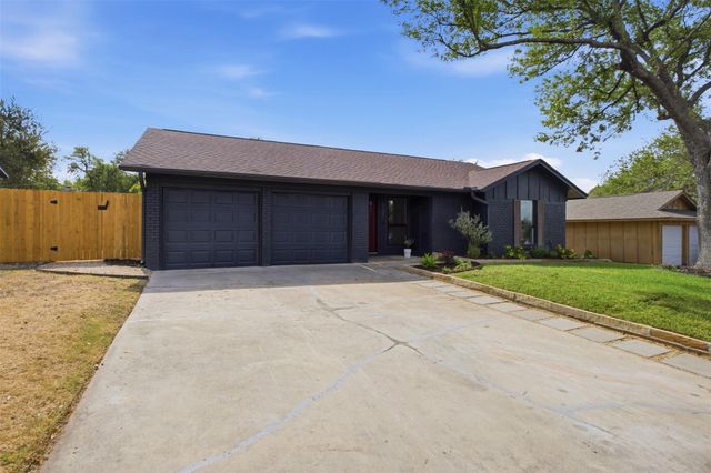 5001 Bundyhill DR, Austin, TX 78723