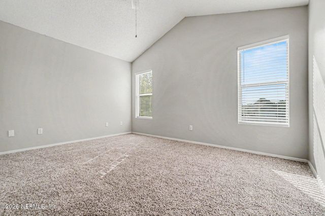 587 STAFFORDSHIRE Drive E, Jacksonville, FL 32225