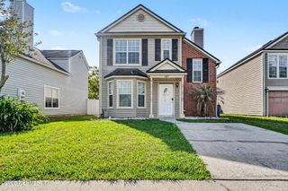 587 STAFFORDSHIRE Drive E, Jacksonville, FL 32225