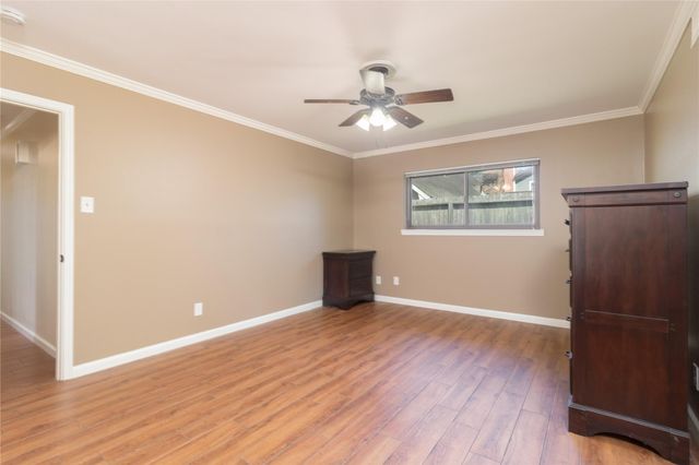 8919 Manhattan Drive, Houston, TX 77096