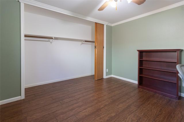 8919 Manhattan Drive, Houston, TX 77096