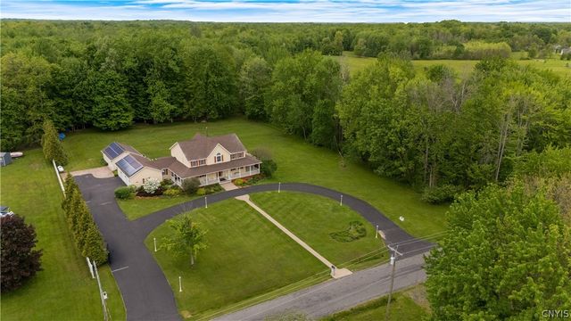 8785 Dinglehole Road, Lysander, NY 13027