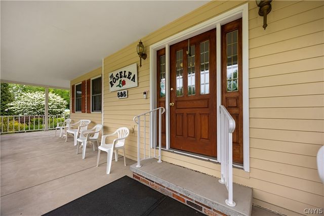 8785 Dinglehole Road, Lysander, NY 13027