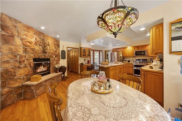 8785 Dinglehole Road, Lysander, NY 13027
