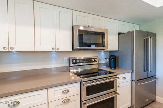 2317 W PORT AU PRINCE Lane, Phoenix, AZ 85023