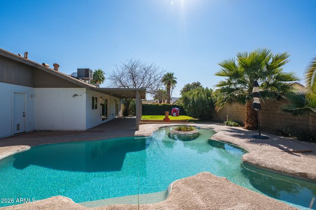 2317 W PORT AU PRINCE Lane, Phoenix, AZ 85023