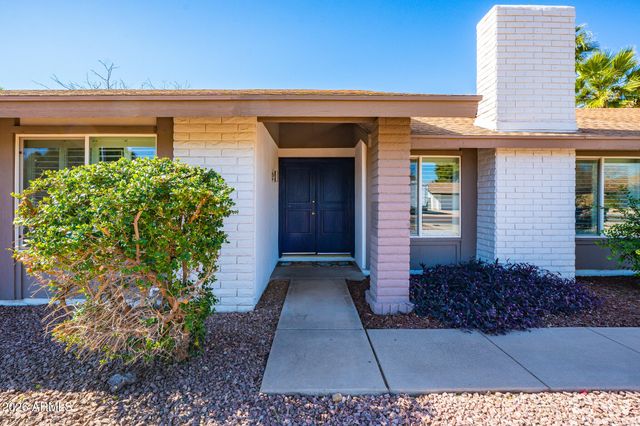 2317 W PORT AU PRINCE Lane, Phoenix, AZ 85023