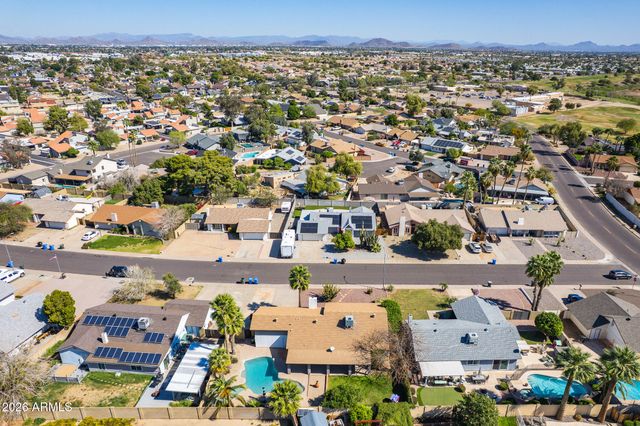 2317 W PORT AU PRINCE Lane, Phoenix, AZ 85023