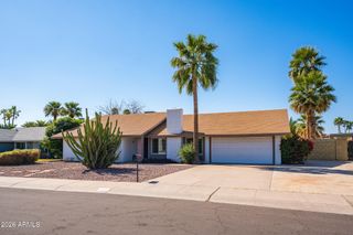 2317 W PORT AU PRINCE Lane, Phoenix, AZ 85023