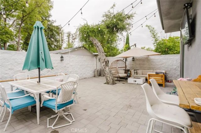 10247 Floralita Avenue, Sunland, CA 91040