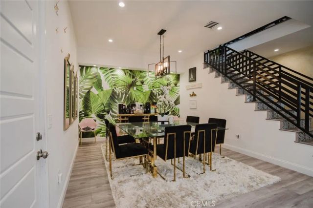 10247 Floralita Avenue, Sunland, CA 91040
