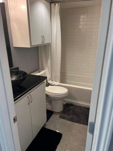 505 W 7th ST 109, Austin, TX 78701