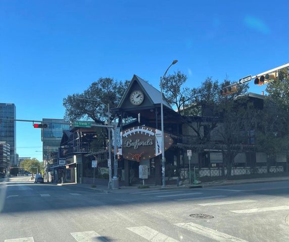 505 W 7th ST 109, Austin, TX 78701