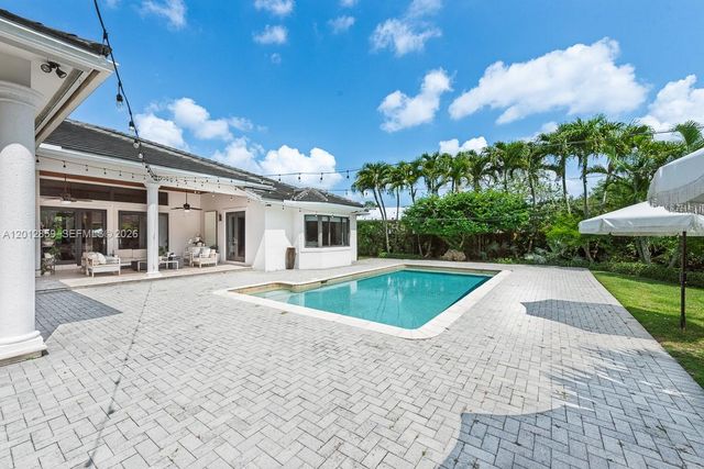 12311 SW 94th Ave, Miami, FL 33176