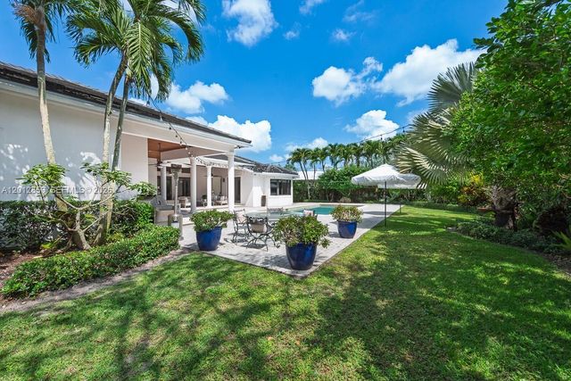 12311 SW 94th Ave, Miami, FL 33176