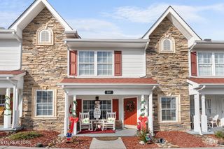 537 Orch Vly Way, Pigeon Forge, TN 37862