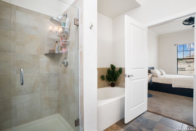 7342 Oak Manor Dr Apt 1302, San Antonio, TX 78229