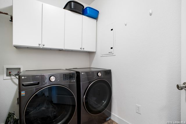 7342 Oak Manor Dr Apt 1302, San Antonio, TX 78229