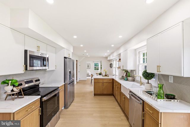 47 NEPTUNE LN, Willingboro, NJ 08046