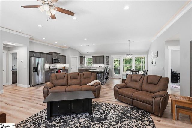 132 Holston Valley Circle, Inman, SC 29349