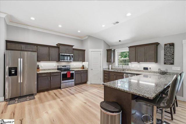 132 Holston Valley Circle, Inman, SC 29349