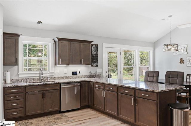 132 Holston Valley Circle, Inman, SC 29349