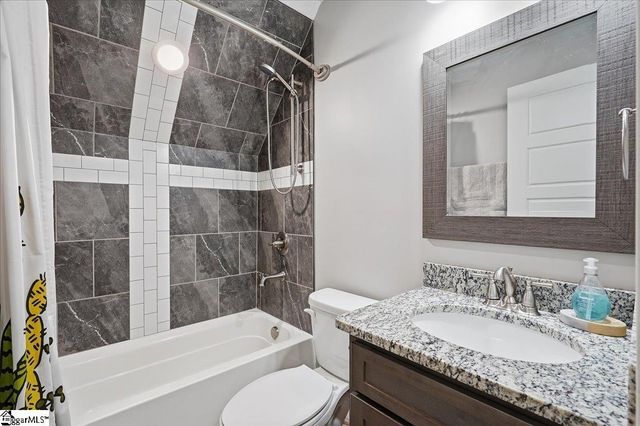 132 Holston Valley Circle, Inman, SC 29349