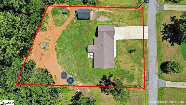 132 Holston Valley Circle, Inman, SC 29349
