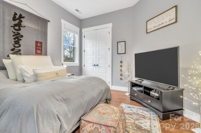 14 Cider Hill Lane, Hendersonville, NC 28792