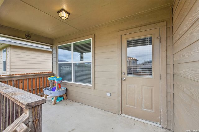 906 Red Crossbill, San Antonio, TX 78253