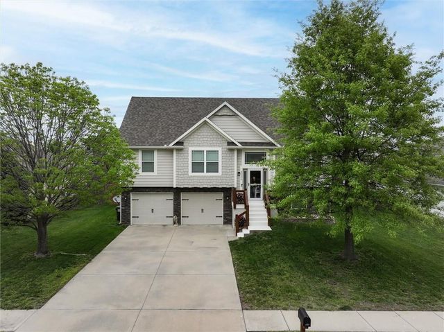 30200 W 185th Street, Gardner, KS 66030