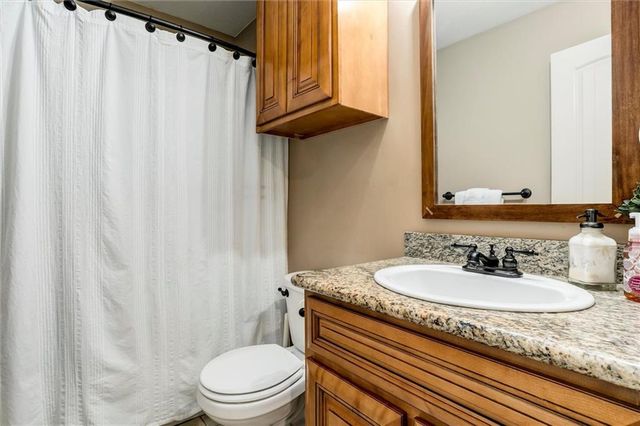 30200 W 185th Street, Gardner, KS 66030