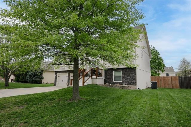 30200 W 185th Street, Gardner, KS 66030