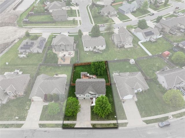 30200 W 185th Street, Gardner, KS 66030