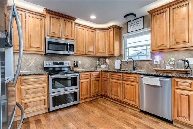 30200 W 185th Street, Gardner, KS 66030