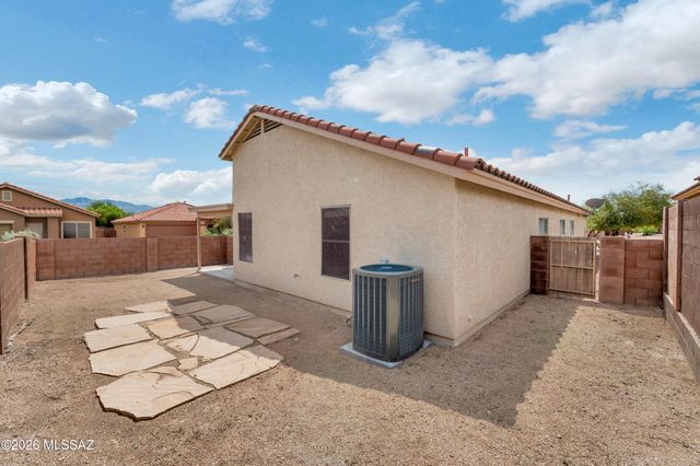 3904 W Rock Basin Lane, Tucson, AZ 85745