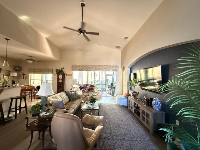 4072 STONE CREEK LOOP, Lake Wales, FL 33859