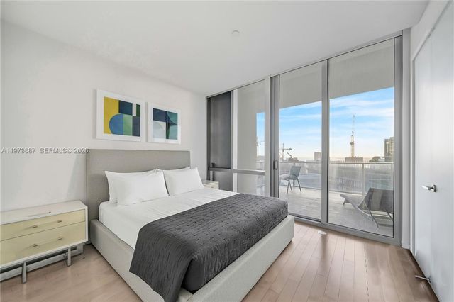 851 NE 1st Avenue Penthouse 4612, Miami, FL 33132