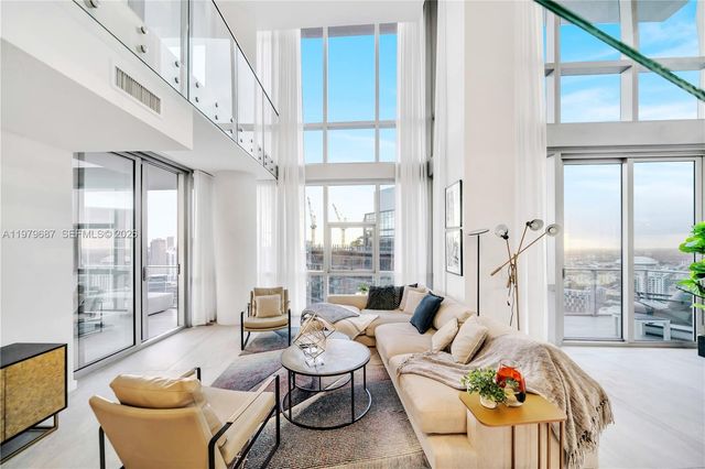 851 NE 1st Avenue Penthouse 4612, Miami, FL 33132