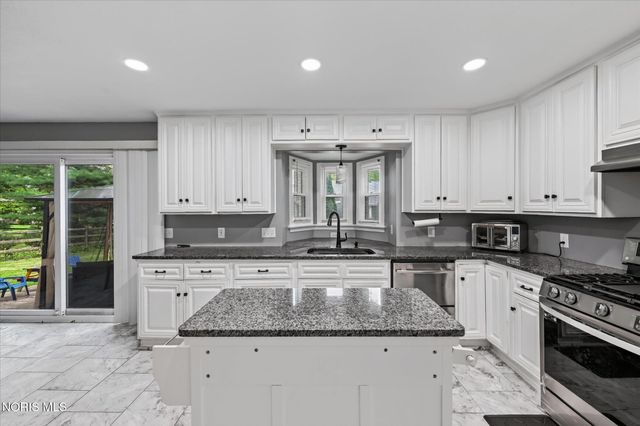 2344 Chancery Road, Toledo, OH 43617