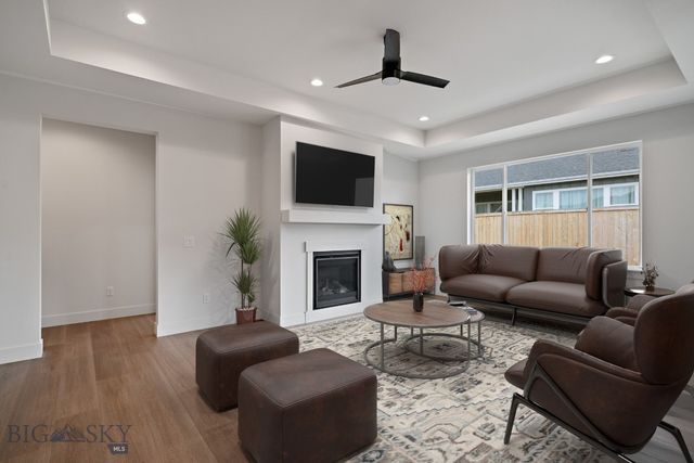 1502 Beeker Lane, Belgrade, MT 59714