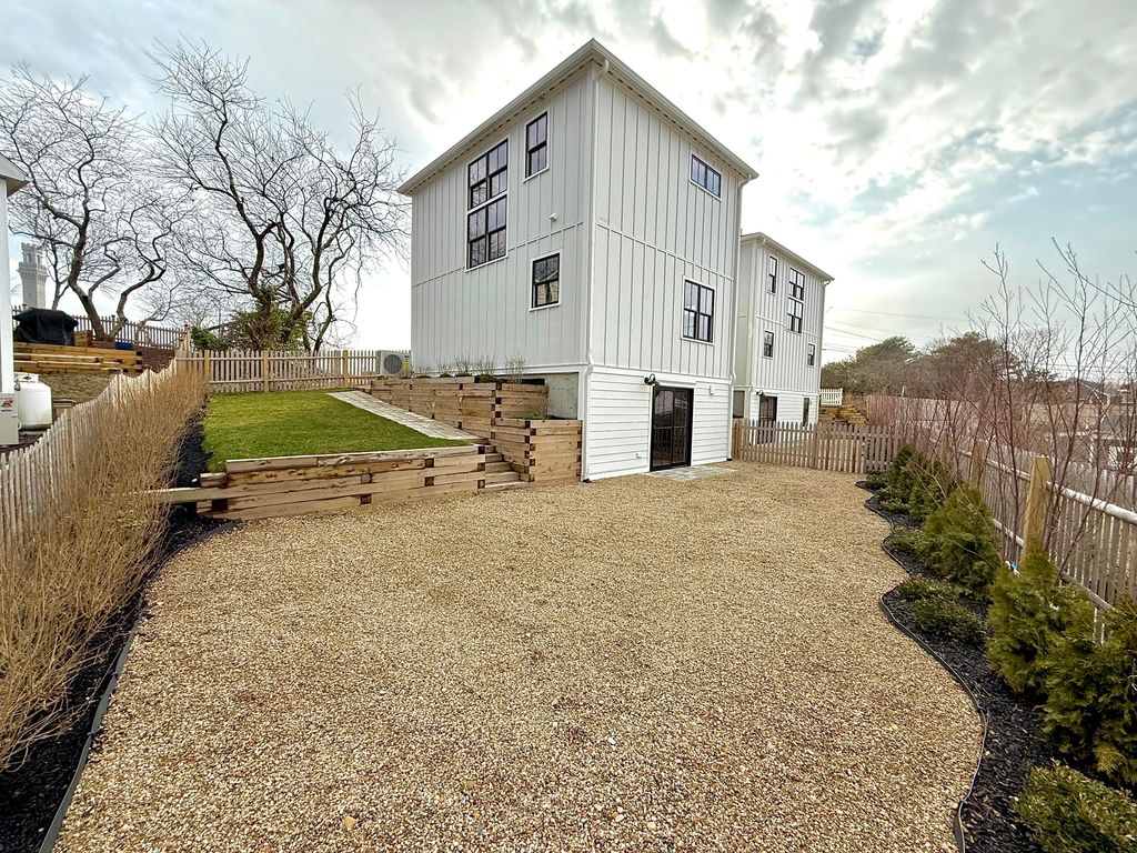 29 Cemetery Road 2, Provincetown, MA 02657