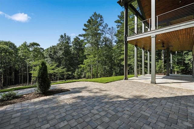 625 Cliffs Vista Parkway, Six Mile, SC 29682