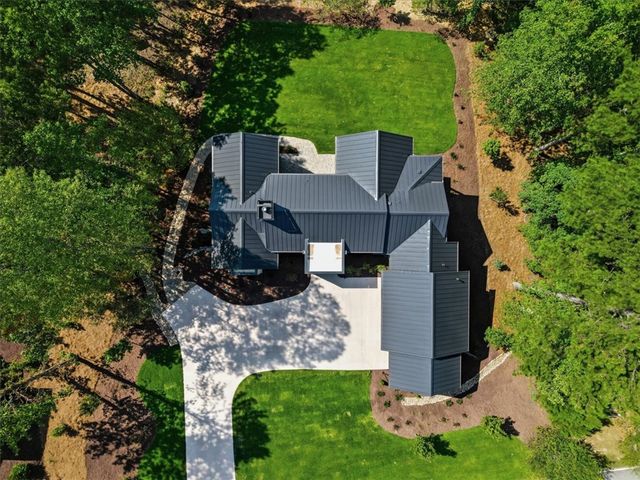 625 Cliffs Vista Parkway, Six Mile, SC 29682