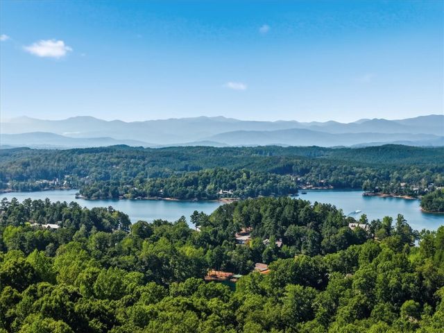 625 Cliffs Vista Parkway, Six Mile, SC 29682