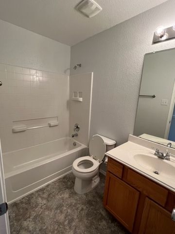 1004 Trickham Drive, Forney, TX 75126