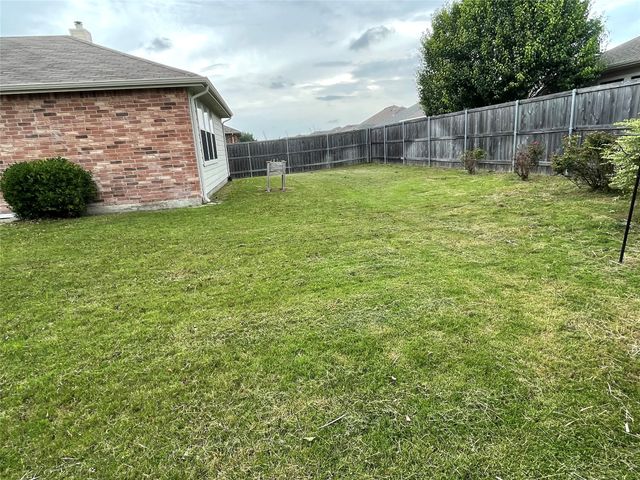 1004 Trickham Drive, Forney, TX 75126