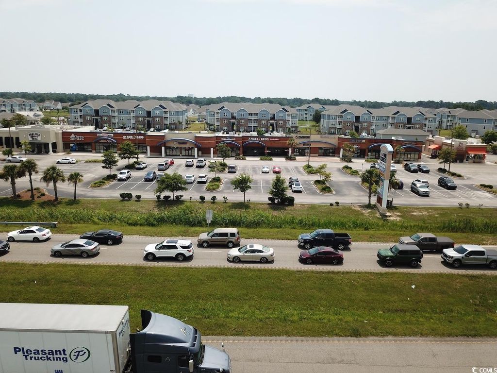 8703 Highway 17 Byp S, Surfside Beach, SC 29575